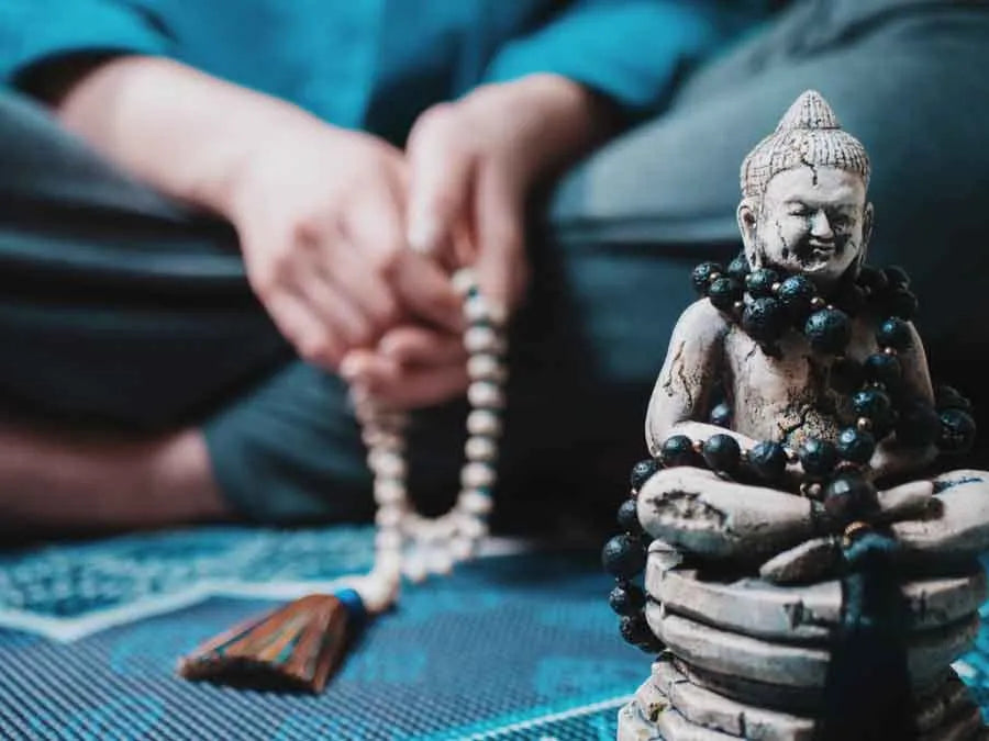 What are the benefits of wearing mala beads, prayer beads?